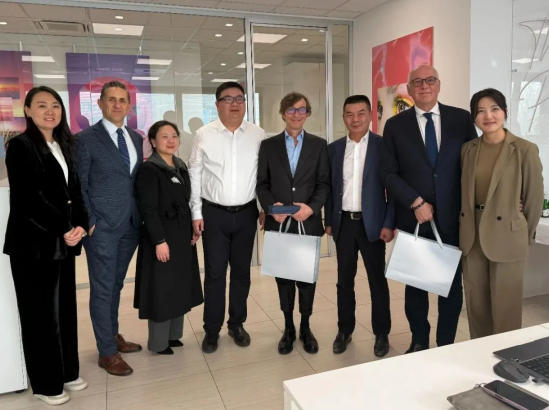 1769495980760497.jpg 3.jpg