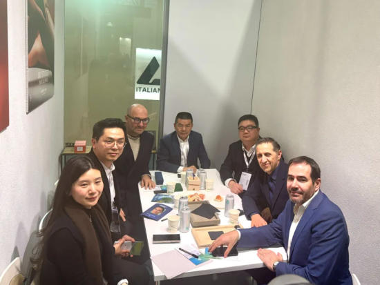 1769494300508984.jpg 5.jpg